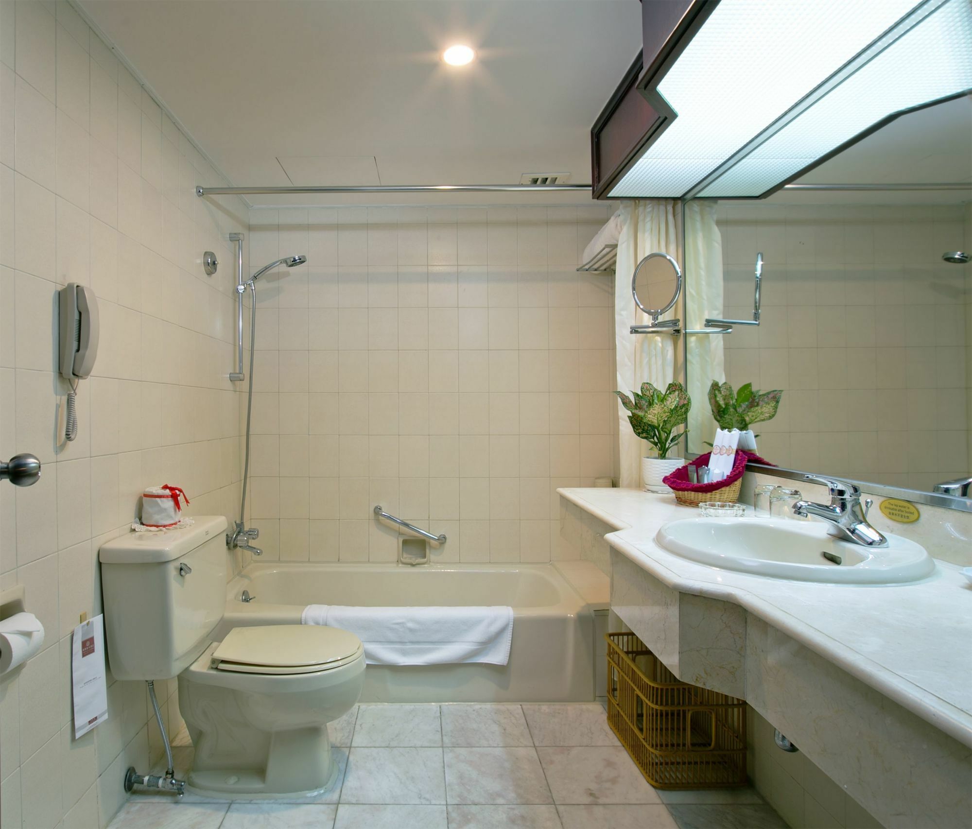 Yindo Jasper Hotel ג'וחאי מראה חיצוני תמונה